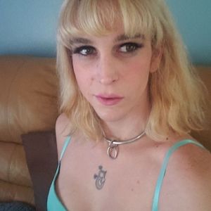 Meet your Posher, Kira